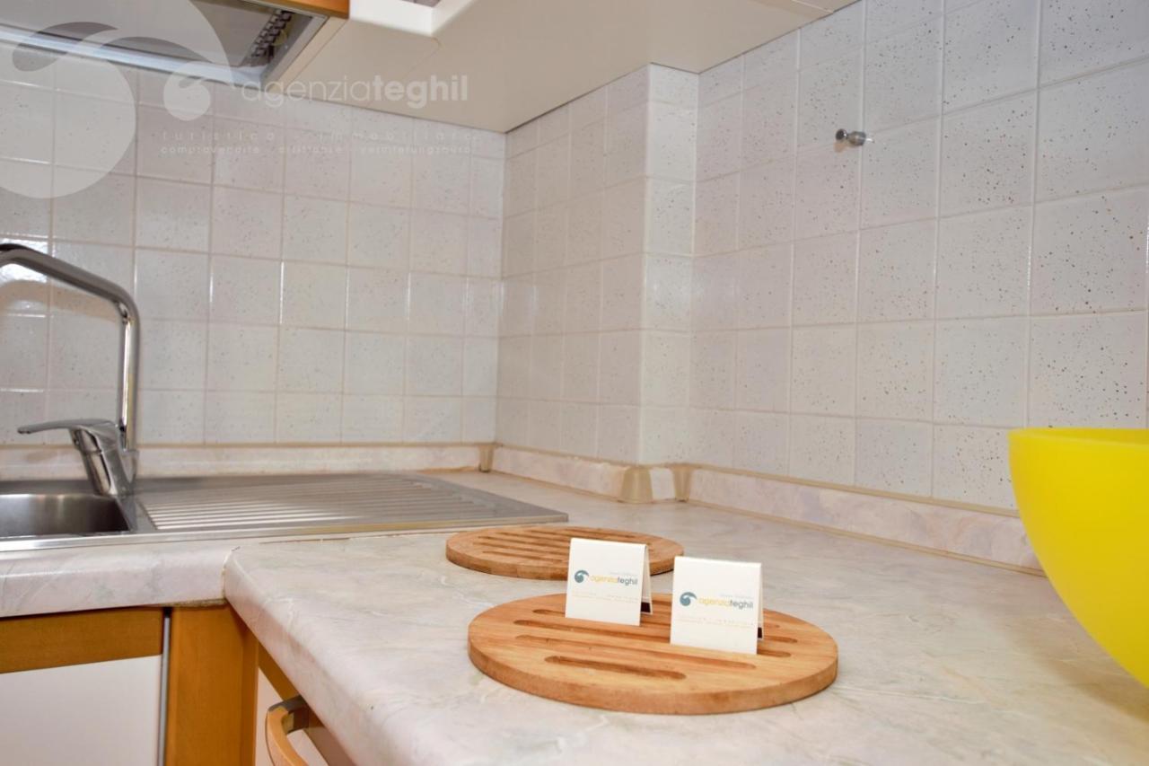 Condominio Cristallo Lignano Sabbiadoro Bagian luar foto